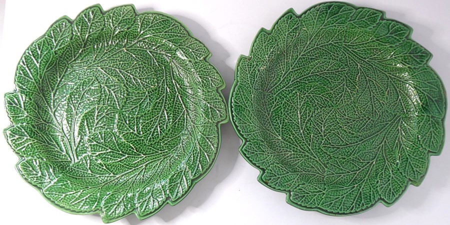 A set of four finely moulded green leaf ceramic dishes, together with one other similar example with - Image 6 of 7