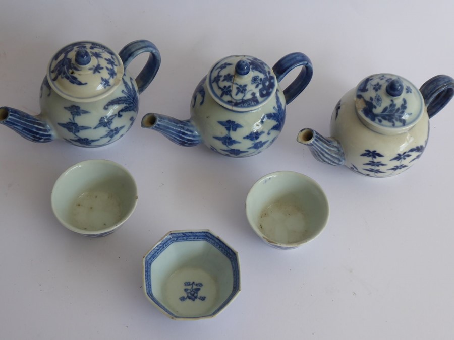 18th/19th century Chinese blue and white ceramics: miniature teapots and tea bowls, one octagonal - Image 2 of 12