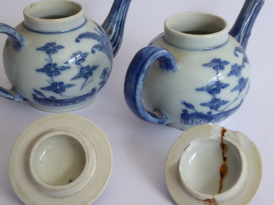 18th/19th century Chinese blue and white ceramics: miniature teapots and tea bowls, one octagonal - Image 10 of 12