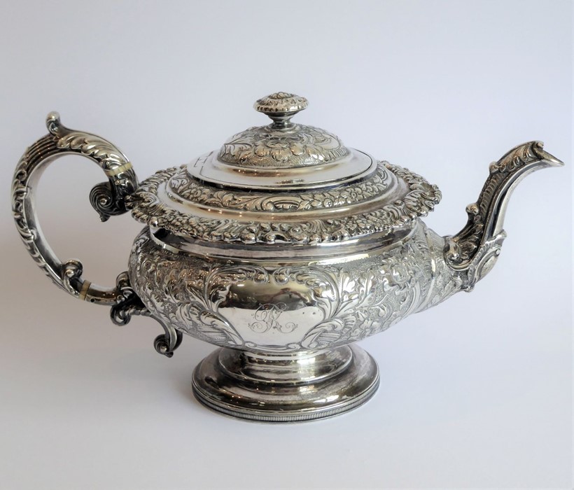 A heavy early 19th century hallmarked silver three-piece tea service: teapot, large two-handled - Image 2 of 13