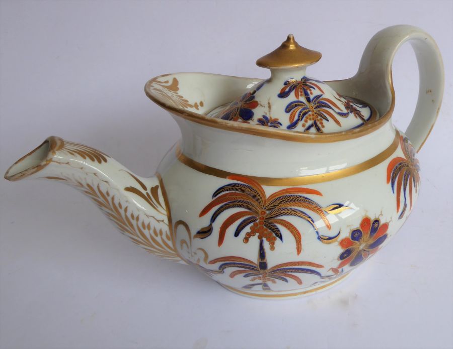 An early 19th century English porcelain part tea/coffee service; comprising teapot and cover, lidded - Image 8 of 16