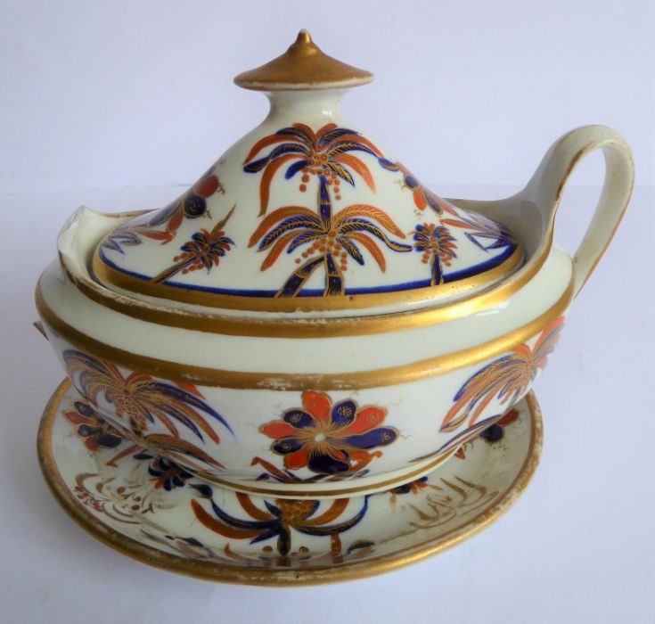 An early 19th century English porcelain part tea/coffee service; comprising teapot and cover, lidded - Image 4 of 16