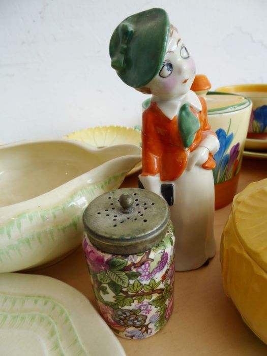 A selection of ceramics to include Art Deco pieces, Clarice Cliff and a modern conical dredger (some - Image 7 of 8