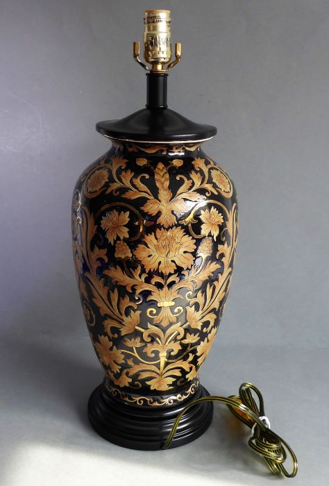 A fine and large Frederick Cooper (Chicago) table lamp in the 'noir tapestries' design; black ground - Image 3 of 6