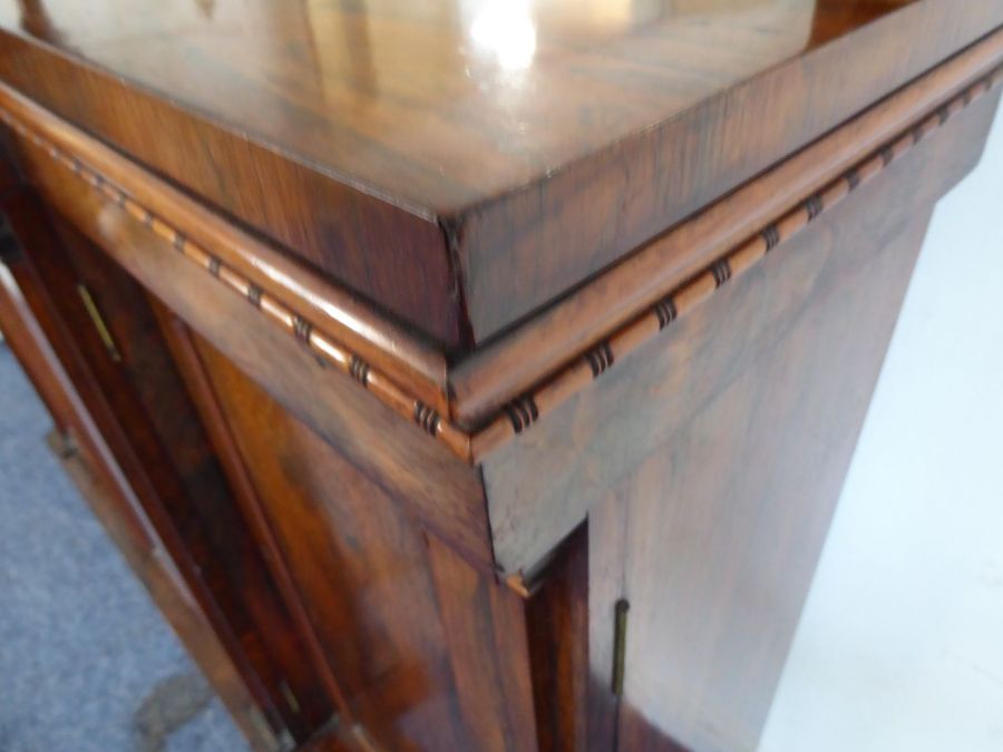 A fine early 19th century Regency period rosewood breakfront chiffonier; the three-quarter pierced - Image 5 of 13