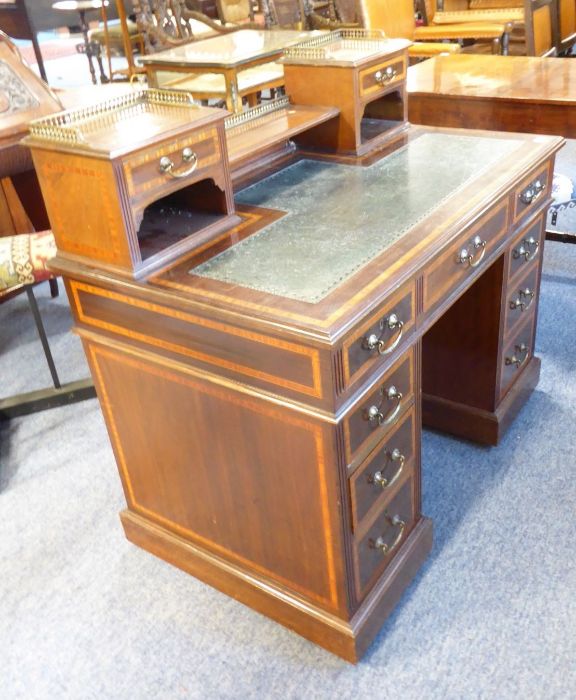 A good Edwardian period mahogany and satinwood pedestal writing desk; the superstructure with gilt- - Image 3 of 6