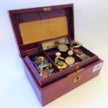 A jewellery box containing mostly late 19th to early 20th century jewellery and bijouterie