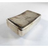 An early 19th century hallmarked silver snuff box having engraved armorial and monogram (6.5cm,