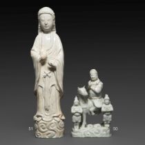GROUPE en porcelaine émaillée blanc dite "blanc de Chine", représentant le dieu de la guerre