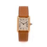 CARTIER TANK LOUIS CARTIER Montre bracelet en or jaune 18K sur cuir. BOÎTIER : rectangulaire,