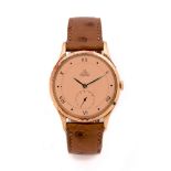 OMEGA ANNEES 50 Montre bracelet en or rose sur cuir. BOITIER : rond. CADRAN : saumon avec index