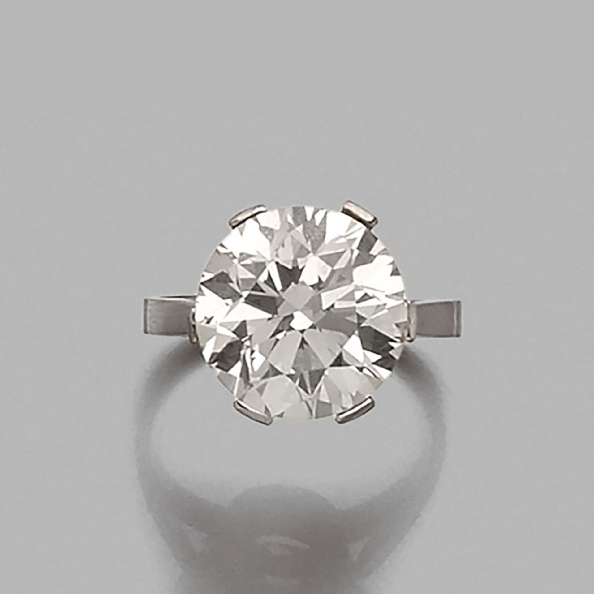 BAGUE DIAMANT SOLITAIRE 6,22 CARATS Elle est ornée d'un diamant solitaire en châton à griffes. - Image 2 of 2