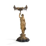 ATTRIBUÉ À CARRIER-BELLEUSE, COUPE, AMPHITRITE, MILIEU DU XIXe SIÈCLE en bronze doré, la déesse