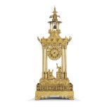 ATTRIBUÉE À THÉODORE LEROY (1788-1839), HORLOGER DU ROI, PENDULE PORTIQUE AUX CHINOIS, ÉPOQUE