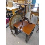 MAHOGANY NEST OF 3 TABLES CIRCULAR MAHOGANY WINE TABLE & OAK FRAMED SEWN WORK TOP TIP OVER TABLE