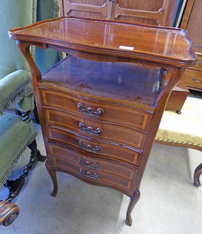 EARLY 20TH CENTURY INLAID WALNUT 5 DRAWER MUSIC CHEST WITH GALLERIED TOP & SHAPED SUPPORTS 98 CM