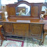 EARLY 20TH CENTURY MAHOGANY SIDEBOARD WITH MIRROR BACK,