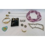 FACETED AMETHYST BEAD NECKLACE, 9CT GOLD BROOCH, LADIES WRISTWATCH, 2 HAT PINS,