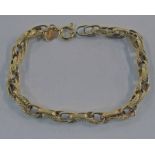 18CT GOLD FANCY LINK BRACELET - 19.5CM LONG, 6.6G Condition Report: Marked 750 Italy.