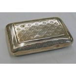 GEORGE III SILVER SNUFF BOX WITH ENGRAVED DECORATION,