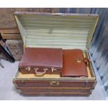 DOME TOPPED LUGGAGE TRUNK WITH WOOD RIBBING,