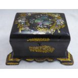 A LATE 19TH CENTURY LACQUER AND MOTHER OF PEARL TEA CADDY WITH GILT DECORATION Condition