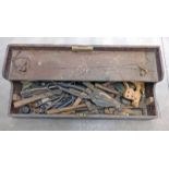 WOODEN TOOL BOX WITH CONTENTS OF VARIOUS TOOLS TO INCLUDE A LARGE PAIR OF SHEARS,