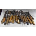 SELECTION OF WOOD WORKING CHISELS ETC IN ONE BOX