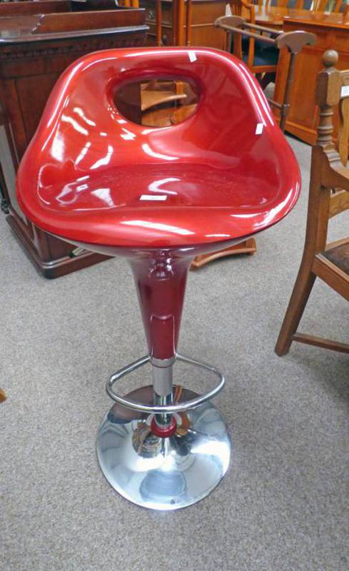 RED PLASTIC & CHROME RISE & FALL BAR STOOL