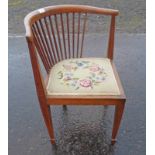 MAHOGANY CORNER CHAIR ON SQUARE SUPPORTS Condition Report: Frame has some fading and