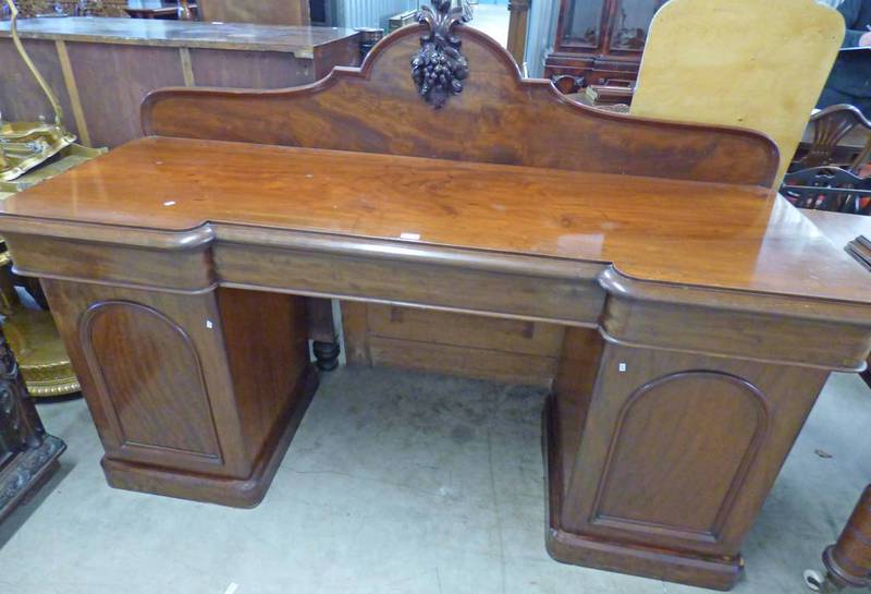 19TH CENTURY MAHOGANY SIDEBOARD WITH 3 DRAWERS OVER 2 PANEL DOORS 141CM TALL