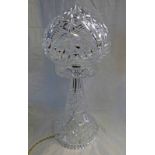 CUT GLASS TABLE LAMP - 41CM TALL Condition Report: Lamp shade - 3 chips to lower rim