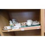 SHELF OF GOSS CRESTED WARE INCLUDING KIRKWALL SALT SHAKER,