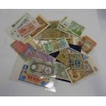 SELECTION OF VARIOUS UK & WORLDWIDE BANKNOTES TO INCLUDE 1945 UNION BANK OF SCOTLAND £1,