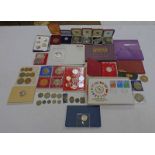 SELECTION OF PROOF COINS, COIN SETS, MEDALLIC COVERS ETC TO INCLUDE 1822 GEORGE 1V CROWN,