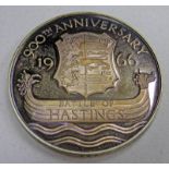 1966 900TH ANNIVERSARY OF THE BATTLE OF HASTINGS SILVER MEDAL BY JOHN PINCHES IN CASE OF ISSUE