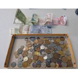 SELECTION OF WORLDWIDE COINS AND BANKNOTES TO INCLUDE 1983 UK £1, 1893 USA 5 CENTS,