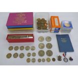 SELECTION OF VARIOUS COINAGE TO INCLUDE 1970 UK PROOF COIN SET, 1971 CEYLON 7 COIN PROOF SET,