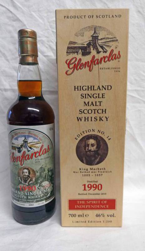 1 BOTTLE GLENFARCLAS 20 YEAR OLD SINGLE MALT WHISKY, DISTILLED 1990, KING MACBETH EDITION - 700ML,