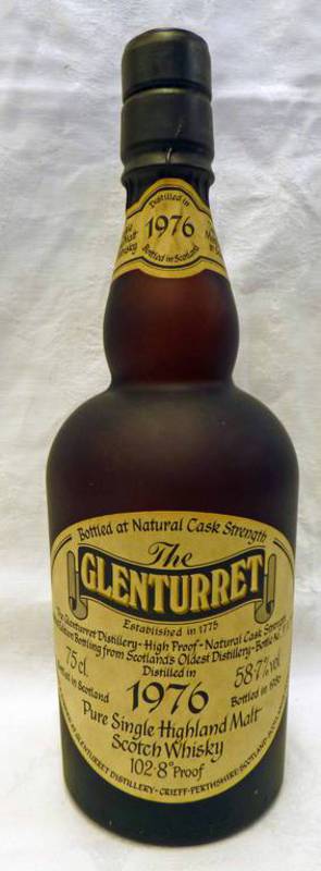 1 BOTTLE GLENTURRET 10 YEAR OLD NATURAL CASK STRENGTH PURE MALT WHISKY, DISTILLED 1976 - 75CL, 58.