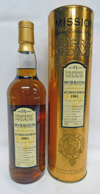 1 BOTTLE AUCHENTOSHAN 25 YEAR OLD SINGLE MALT WHISKY, DISTILLED 1981 - 700ML, 55.