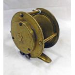 FARLOW 2 1/2 IN BRASS WINCH REEL WITH LEVER ARM Condition Report: Crank handle