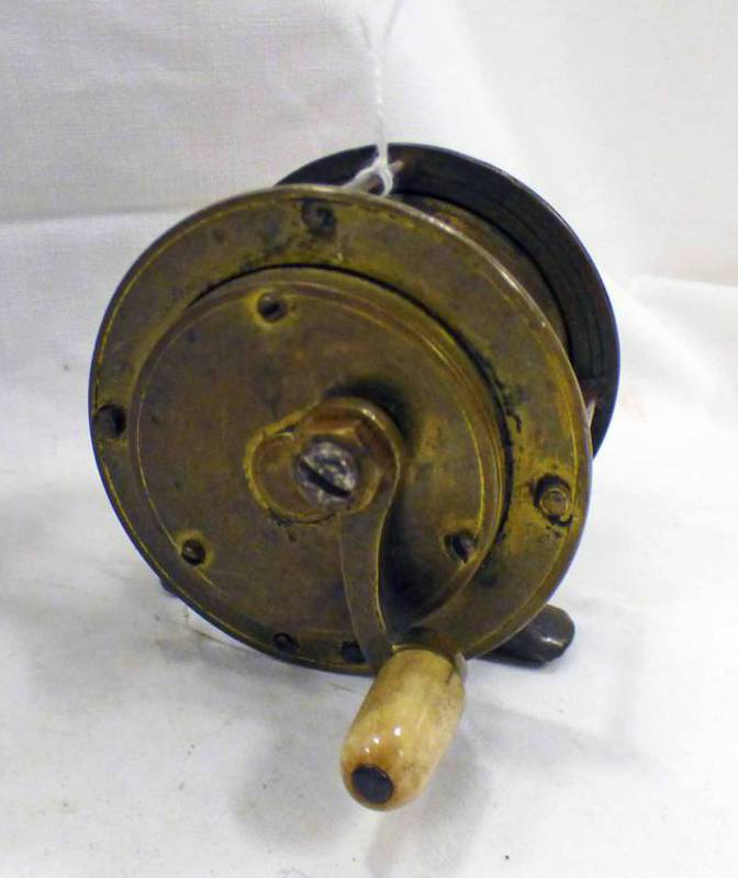 2 3/4" BRASS MULTIPLIER REEL WITH CRANK WINDING ARM