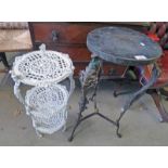 CIRCULAR WOODEN TOPPED GARDEN TABLE WITH CAST IRON SUPPORTS SHAPED LIKE PAWS WIDTH 132CM AND