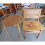 20TH CENTURY OAK SEWING TROLLEY WITH BOXWOOD INLAY ON SQUARE SUPPORTS WITH CASTERS LENGTH 46CM,