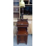 ARTS & CRAFTS STYLE MAHOGANY TABLE LAMP WITH LIFT UP LID OVER PANEL DOOR.