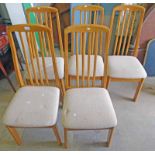 SET OF 5 LATE 20TH CENTURY OAK CHAIRS ON SQUARE SUPPORTS