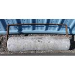 GRANITE GARDEN ROLLER WITH METAL BAR