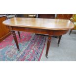 19TH CENTURY MAHOGANY D-END TABLE ON REEDED SUPPORTS - LENGTH 140CM