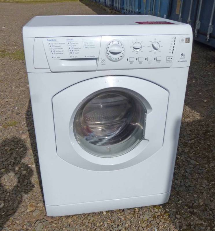 HOT POINT WASHING MACHINE WIDTH 60CM